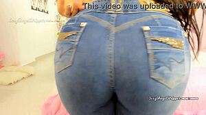 latina joi jeans