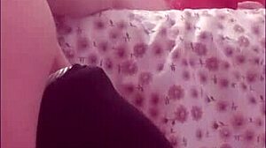 Maîtresse Humiliates Slave