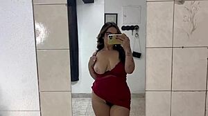 Wet Pussy Moan