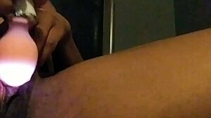 ebony squirting