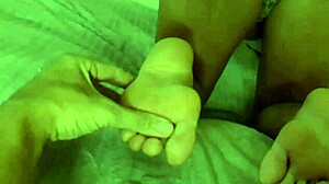 Girlfriend Feet Worship