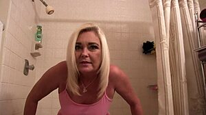 pussy piss show