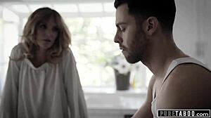 Lesbian Milf Seduction