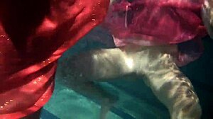 underwater lesbian play