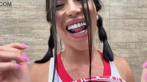 Cheerleader Body Flaunt