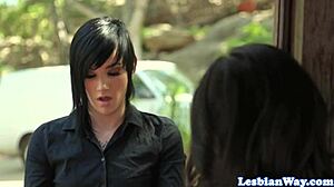 Lesbian Strapon Fuck