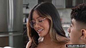 asian nurse chat