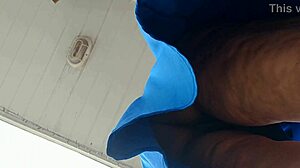 public maid flashing