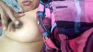 Latina Pussy Fingering