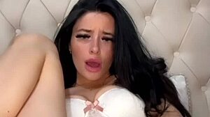 Horny Webcam Squirting