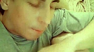 Julia Autofellatio Cum