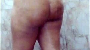 Indian Bathroom Fingering 💦