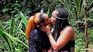 ebony dildo scissoring