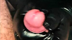 Cumshot Handjob Fun