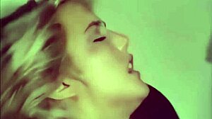 Blonde Goddess Submit