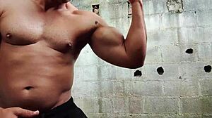 Muscle Anaconda Cum