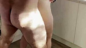 Kitchen Hard Pound