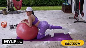Yoga Pussy Stretched