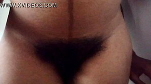 housewife wet pussy