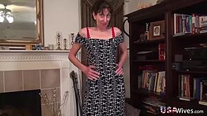 Lonely Wife Strips