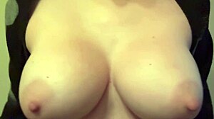 big tits bounce
