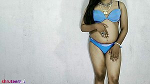 indian shemale bikini