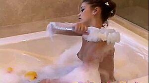 latina tub orgasm