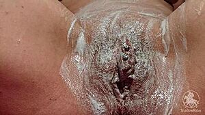 Shaving Wet Pussy