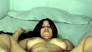 latina creamy orgasm