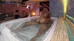 Jacuzzi Pussy Creampie