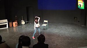sexy vietnamese dance