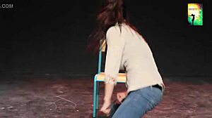 sexy vietnamese dance