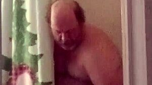 vacuum shower