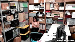 Shoplyfter Mouthful