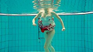 Underwater Hairy Teen