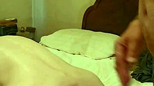 wife pussy stretching