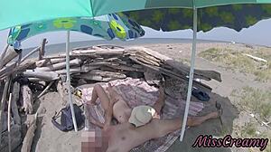  Beach Cock Jerk