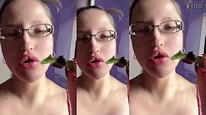 asmr chewing