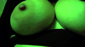artemisia tits bounce