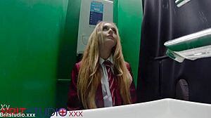 Gloryhole Student Suck