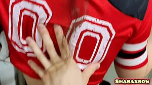 Shy Pussy Fingering