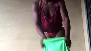 Twerking Big Ass Outdoor