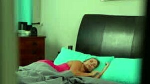 Milf Wet Pussy Trick
