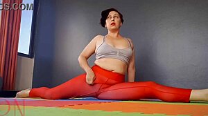 regina yoga leotard