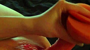 teen pussy orgasm