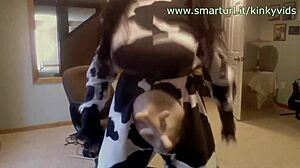 Cosplay Boob Jiggle