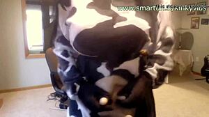Cosplay Boob Jiggle