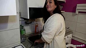 Kitchen Squirt Creampie