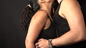 Clit Rubbing Kisses