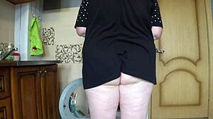 Juicy Curves Caught
